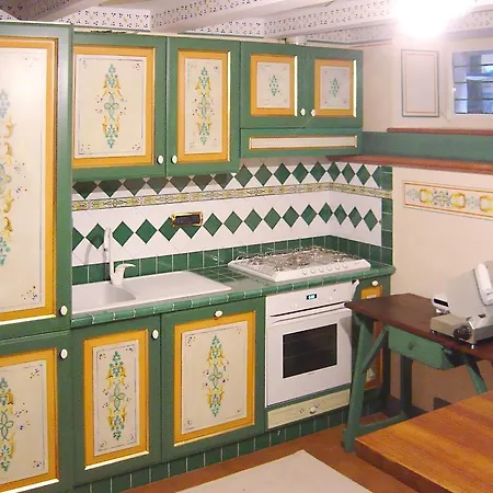 Dora Villa Numana