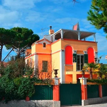 Dora Villa